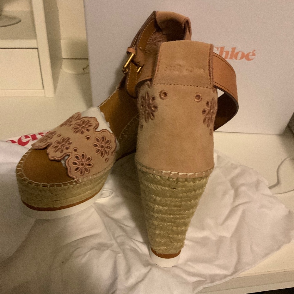 See by Chloe pink floral laser cut suede espadrille wedge, size 8 (38), nwt - Picture 4 of 5